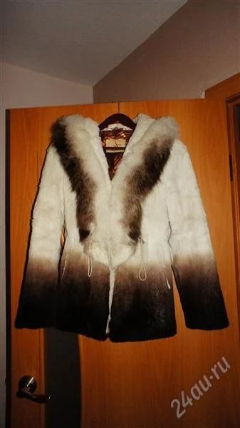 Лот: 2173700. Фото: 1. Шуба кроличья, размер 42. Верхняя одежда