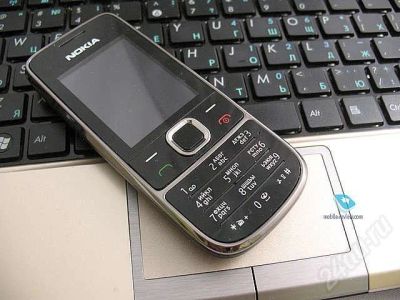 Лот: 554829. Фото: 1. Сотовый телефон NOKIA2700cllasic... Кнопочные мобильные телефоны