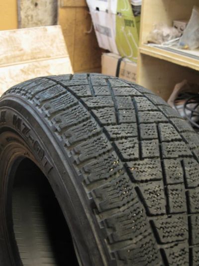 Лот: 3317465. Фото: 1. Зимняя резина Bridgestone Blizzak... Шины