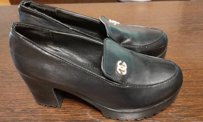 Лот: 25899102. Фото: 1. Обувь. Кеды, кроссовки, слипоны