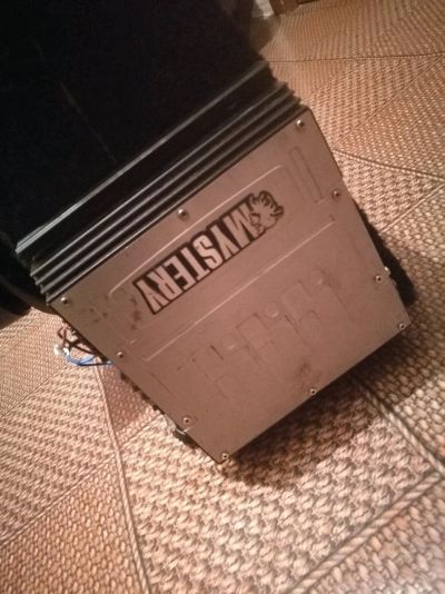 Лот: 12846363. Фото: 1. Сабвуфер Fusion + усилитель Mystery. Сабвуферы