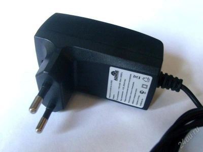 Лот: 2061829. Фото: 1. СЗУ (сетевое зарядное устройство... Зарядные устройства, блоки питания, адаптеры сетевые для смартфонов