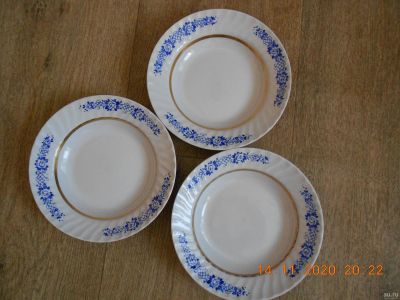 Лот: 16839627. Фото: 1. Три тарелки с советских времен... Тарелки, блюда, салатники