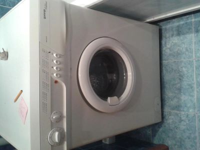 Лот: 4418940. Фото: 1. Стиральная машина - рабочая!. Стиральные машины