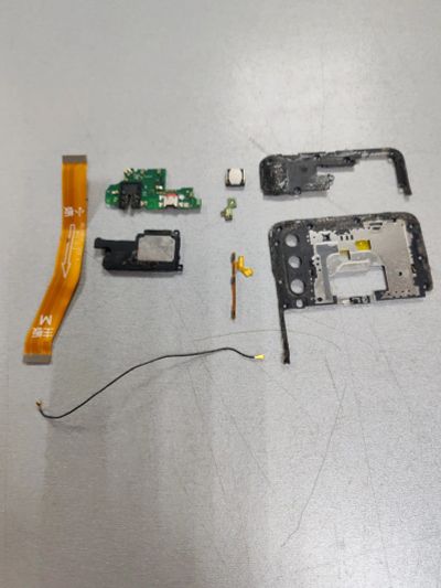 Лот: 25885580. Фото: 1. Шлейфа, динамики, нижняя плата... Шлейфы, разъёмы