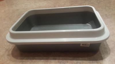 Лот: 7759789. Фото: 1. Лоток для кошек. Миски, лотки, наполнители