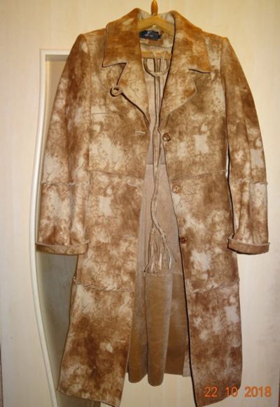 Лот: 12493286. Фото: 1. Пальто с поясом (44-46 р-р). Верхняя одежда