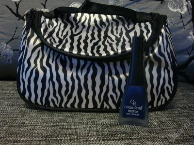 Лот: 1905118. Фото: 1. Косметичка новая+бонус лак для... Аксессуары