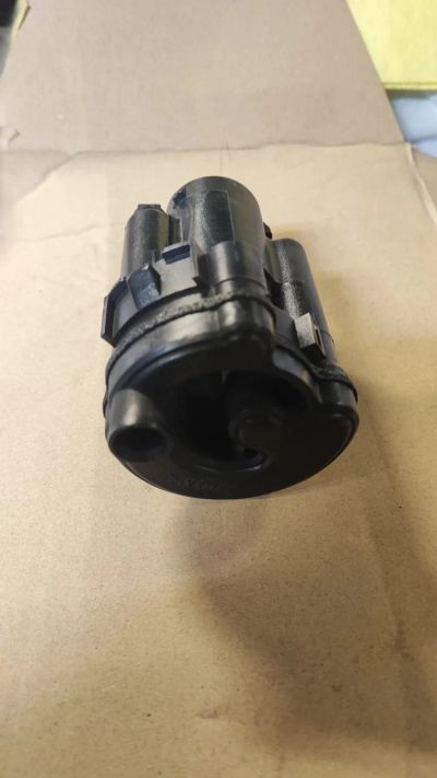 Лот: 25885161. Фото: 1. Фильтр топливного бака hyundai... Топливная система