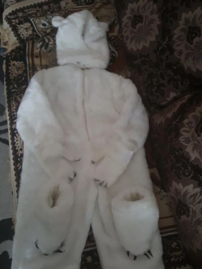 Лот: 8765834. Фото: 1. Новогодний детский костюм белого... Детские карнавальные, праздничные костюмы