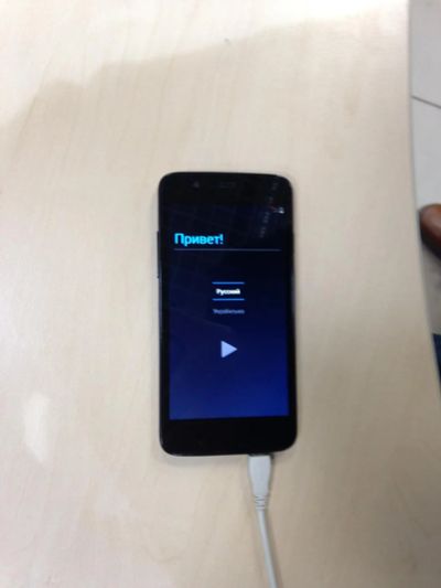 Лот: 7066246. Фото: 1. Смартфон Fly IQ4414 EVO Tech 3... Смартфоны