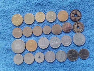 Лот: 25838069. Фото: 1. монеты импорт 26 шт лотом - 150... Европа