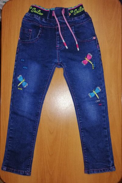 Лот: 17384122. Фото: 1. Детские джинсы на девочку р.110. Брюки, шорты, джинсы