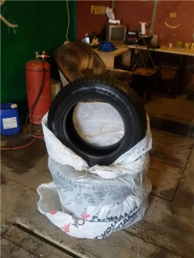 Лот: 6608152. Фото: 1. Dunlop 195\65\15. Шины