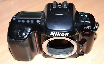 Лот: 2123299. Фото: 1. Nikon N50 - возможность увидеть... Плёночные зеркальные