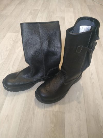 Лот: 19872076. Фото: 1. Летние кож. сапоги муж. новые... Сапоги, полусапоги