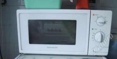 Лот: 2834632. Фото: 1. Микроволновка Daewoo. Микроволновки, мини-печи