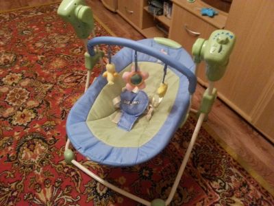 Лот: 5219905. Фото: 1. Электронные качели Babyton. Ходунки, прыгунки, качели