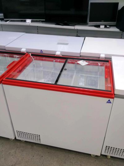 Лот: 14354277. Фото: 1. Морозильный ларь ангара -300 стекло... Холодильное