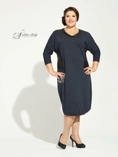 Лот: 6722017. Фото: 1. Красивое платье (большой размер... Платья