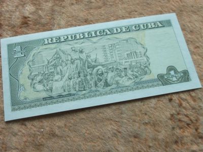 Лот: 10940236. Фото: 1. Банкнота 1 песо один Куба 2002... Америка