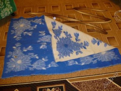 Лот: 1362442. Фото: 1. одеяло шерстяное, сине-белое. Постельное бельё