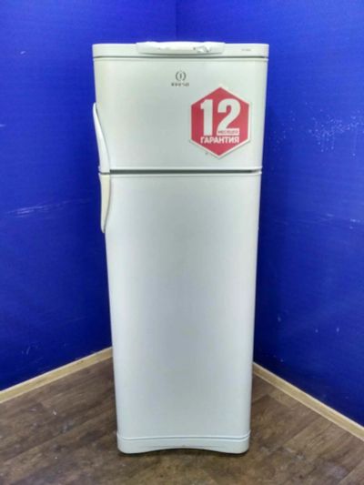Лот: 11963053. Фото: 1. Холодильник indesit ra 32 g (01068527... Холодильники, морозильные камеры