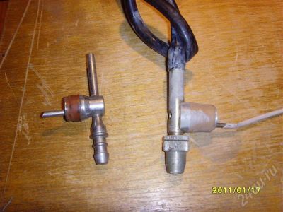 Лот: 721148. Фото: 1. 2шт небольших краскопульта (или... Ручной инструмент