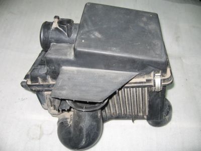 Лот: 3764954. Фото: 1. Корпус воздушного фильтра Mazda... Двигатель и элементы двигателя