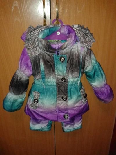 Лот: 5503752. Фото: 1. костюм красивый демисезонный срочно... Верхняя одежда