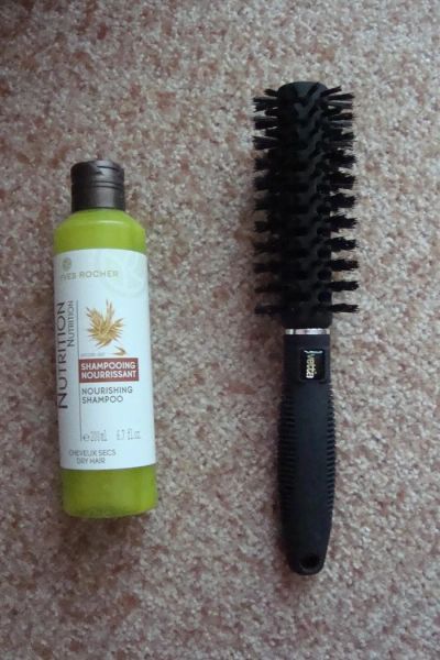 Лот: 3183544. Фото: 1. Шампунь с овсом для питания волос... Уход за волосами