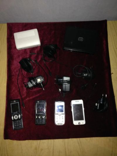 Лот: 8385790. Фото: 1. Мобильные телефоны и зарядки... Другое (смартфоны, связь, навигация)