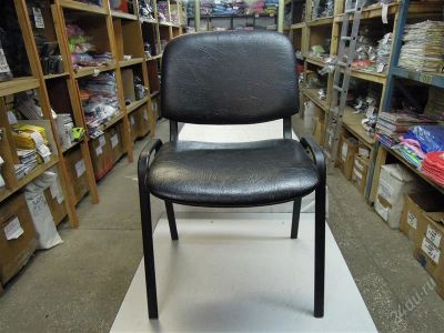 Лот: 2964634. Фото: 1. Стул офисный черный. Офисные диваны
