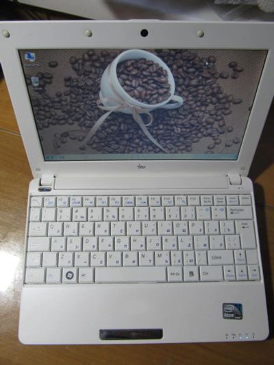 Лот: 11193380. Фото: 1. Четырехядерный нетбук в отличном... Ноутбуки