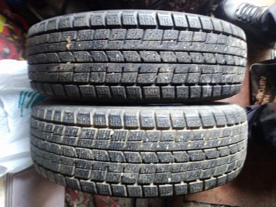 Лот: 15456689. Фото: 1. Продам 2 шины 15. Шины