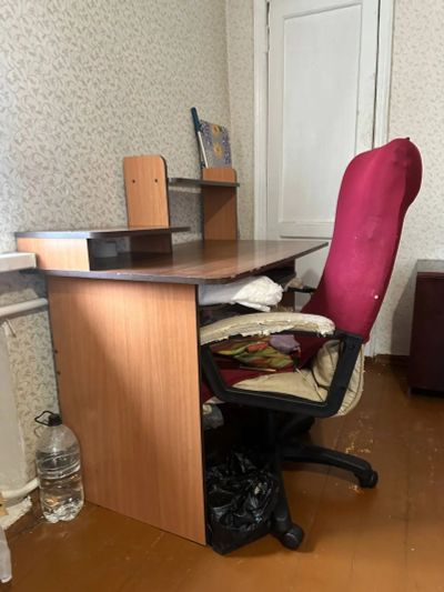 Лот: 25898626. Фото: 1. Стол. Столы, стулья, обеденные группы