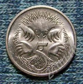 Лот: 367255. Фото: 1. Австралия, 5 центов, 1981 г. Штемпельный... Австралия и Океания