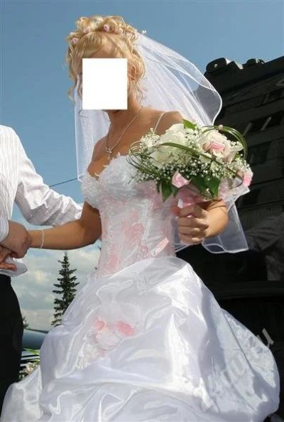 Лот: 354627. Фото: 1. Свадебное платье. Другое (свадебная мода)