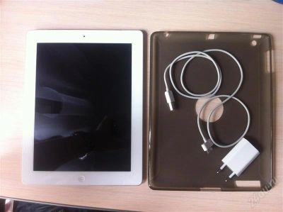 Лот: 841017. Фото: 1. Новый Apple iPad 2 wi-fi+3G тоньше... Смартфоны