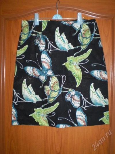 Лот: 36719. Фото: 1. юбка джинсовая! с бабочками! 44-46р... Красноярск