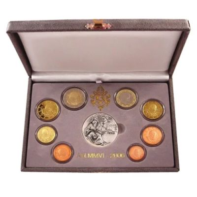 Лот: 6005645. Фото: 1. Ватикан 2006 набор Proof 8 евро... Наборы монет