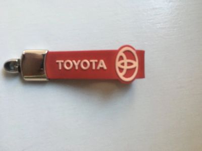 Лот: 16728771. Фото: 1. Брелок Toyota. Брелоки для ключей