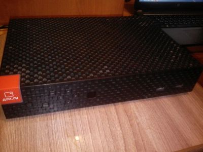 Лот: 11468050. Фото: 1. тв-приставка дом.ру HD 9000i. Пульты ДУ