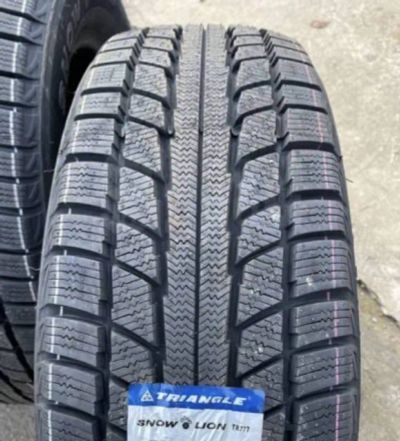 Лот: 25888306. Фото: 1. Зимняя резина 205/70 R-15 "Triangle... Шины