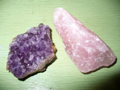Лот: 10729726. Фото: 1. Два новых камня-минерала на магнитах... Драгоценные и поделочные камни