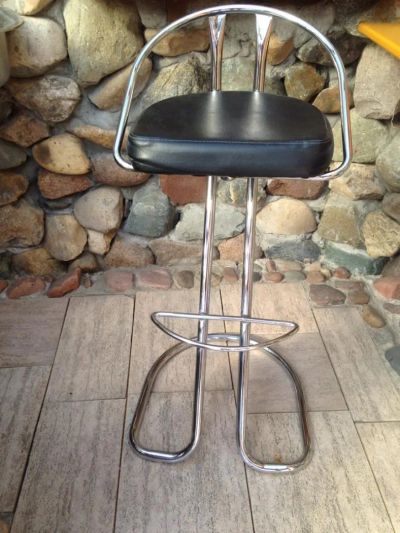 Лот: 4450388. Фото: 1. 2 одинаковых барных стула. Столы, стулья, обеденные группы