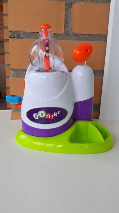 Лот: 15896246. Фото: 1. Oonies устройство для надувания... Детские настольные игры