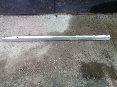 Лот: 12245419. Фото: 1. Бампер (швеллер) передний ВАЗ... Кузов