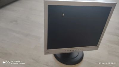 Лот: 25888767. Фото: 1. Монитор побольше. ЖК-мониторы