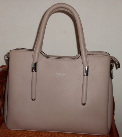 Лот: 25883716. Фото: 1. Сумка бежевая искусственная кожа... Сумки